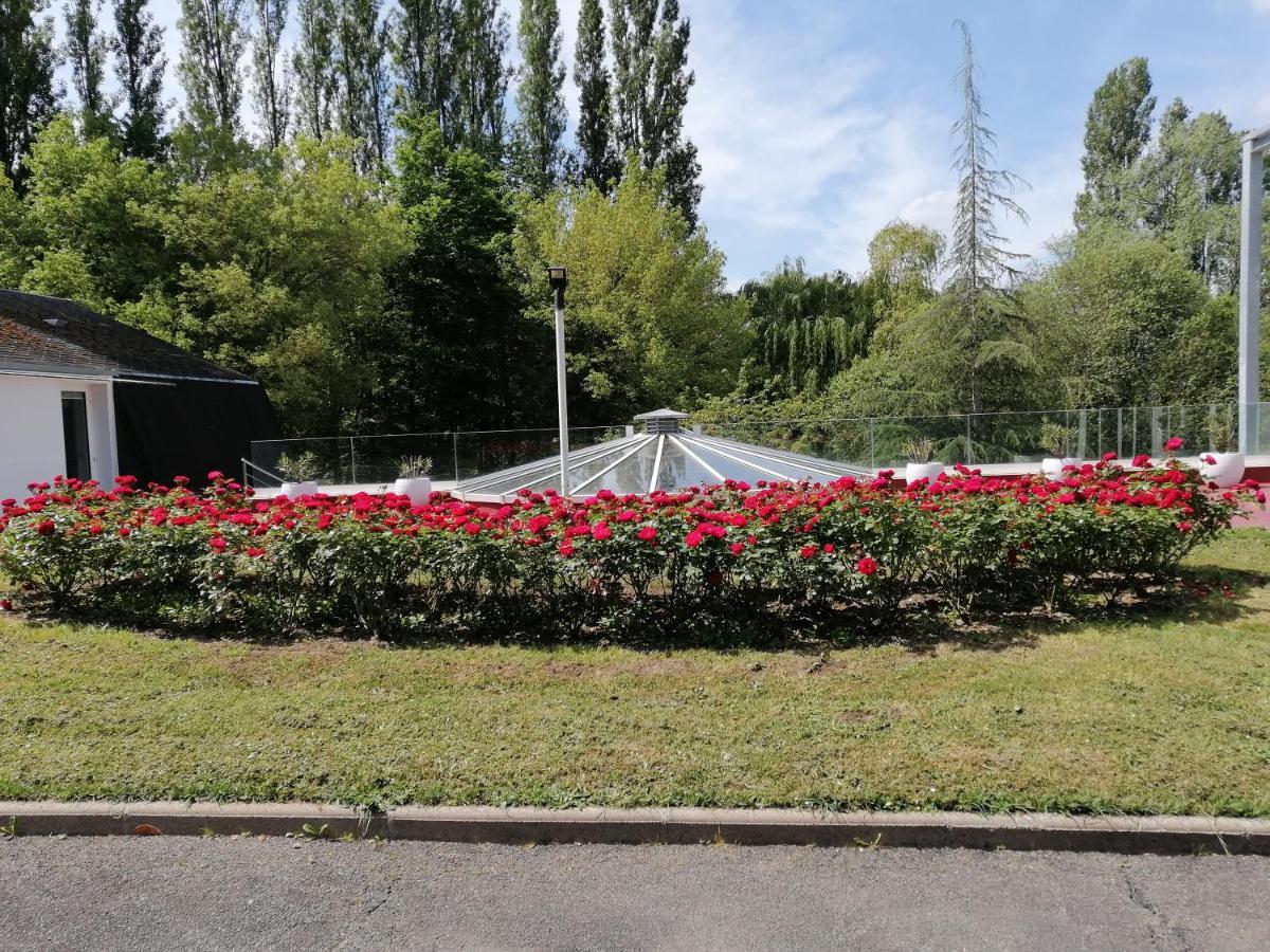 Chambre Independante Dans Un Parc Saint-Roch المظهر الخارجي الصورة